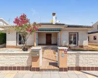 Venta - Chalet - Pilar de la Horadada - La Torre de la Horadada