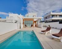 Venta - Chalet - Torrevieja - Aguas Nuevas