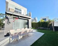 Venta - Chalet - Torrevieja - Punta prima