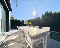 Venta - Chalet - Torrevieja - Punta prima