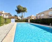 Venta - Chalet - Torrevieja - Urb. Jardín del Mar