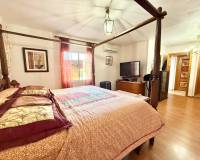 Venta - Chalet - Torrevieja - Urb. Jardín del Mar