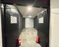 Venta - Comercial - Torrevieja - Playa del Cura