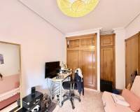 Venta - Ground Floor - Torrevieja - Centro