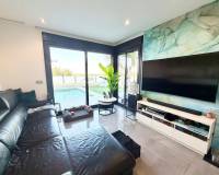 Venta - Villa Independiente - Torrevieja - Los Balcones - Los Altos del Edén