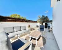 Venta - Villa / Semi separado - Algorfa