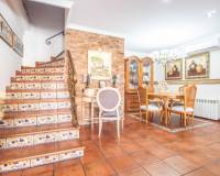 Venta - Villa / Semi separado - Orihuela Costa - La Zenia