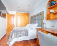 Venta - Villa / Semi separado - Orihuela Costa - La Zenia