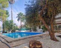 Venta - Villa / Semi separado - Orihuela