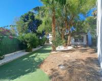 Venta - Villa / Semi separado - Orihuela