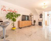 Venta - Villa / Semi separado - Torrevieja - Acequion