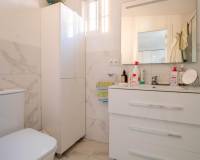 Venta - Villa / Semi separado - Torrevieja - Acequion