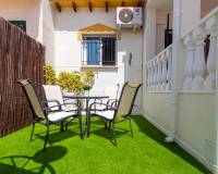 Venta - Villa / Semi separado - Torrevieja - Los altos