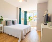 Venta - Villa / Semi separado - Torrevieja - Los altos