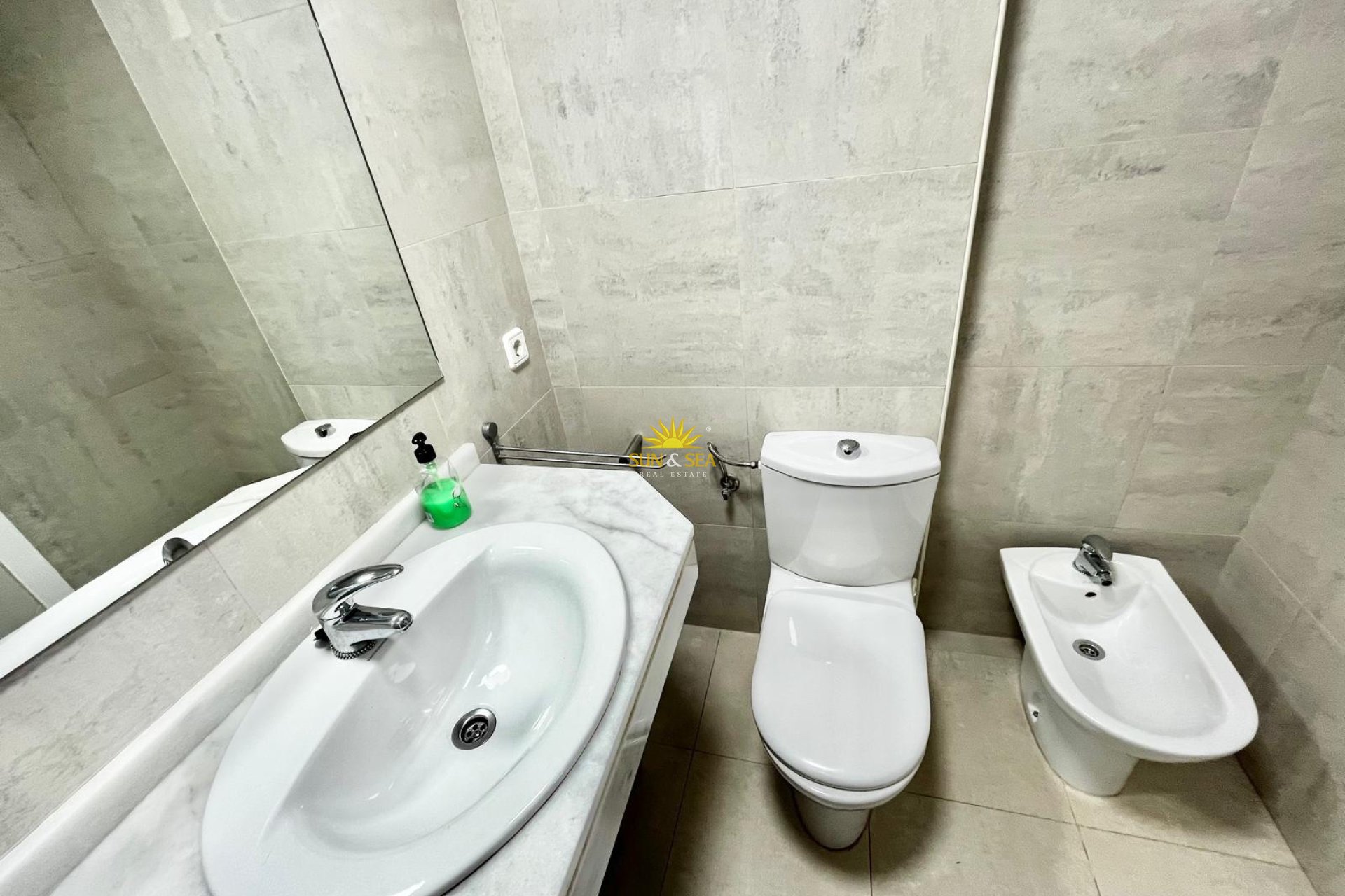 Verhuur Korte Termijn - Appartement -  - La Manga Del Mar Menor