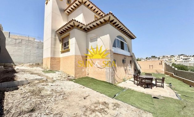Villa - Долгосрочная аренда - Orihuela Costa - Orihuela Costa