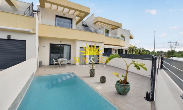 Villa / Half vrijstaand - Lange Termijn Verhuur - Rojales - La Marquesa Golf
