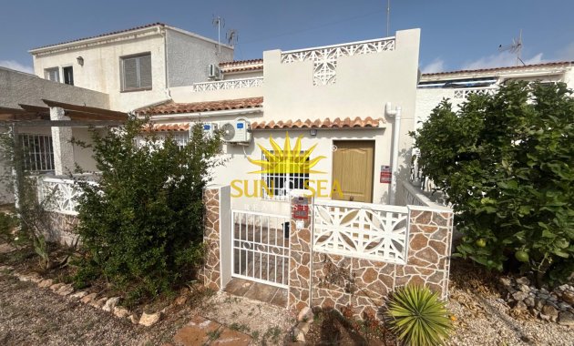 Villa - Herverkoop - Torrevieja - 