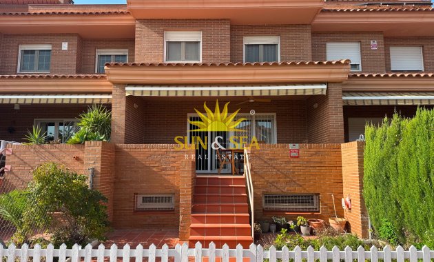 Villa - Lange Termijn Verhuur - Alicante - Ciudad Jardín