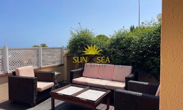 Villa - Location à long terme - Orihuela Costa - Aguamarina