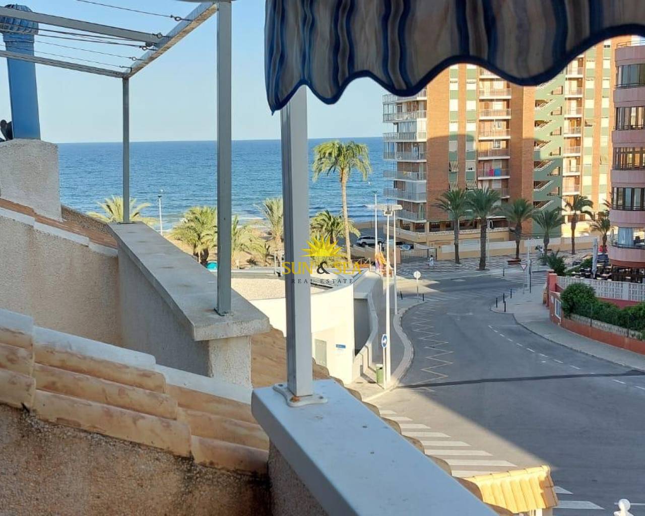 Villa - Location longue durée - Arenales del Sol - Arenales del Sol