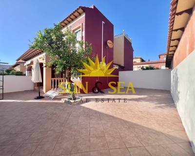 Villa - Location longue durée - Torrevieja - RENT-1793S