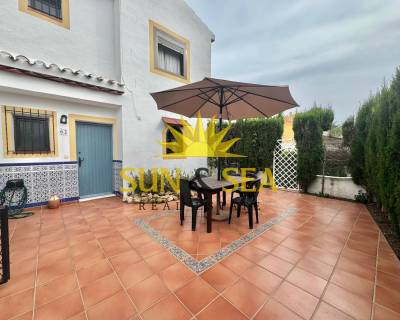 Villa - Location longue durée - Torrevieja - RENT-3221G