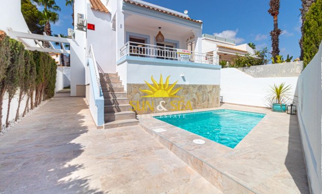 Villa - Resale - Orihuela Costa - Villamartin