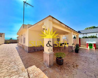 Villa - Resale - Pilar de la Horadada - SS00-72R