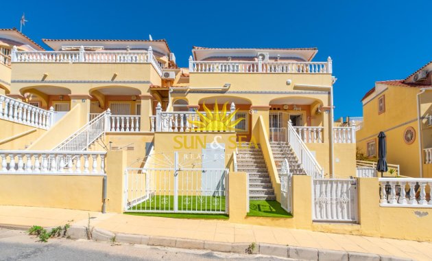 Villa / Semi détaché - Revente - Orihuela Costa - Lomas de Campoamor-Las Ramblas