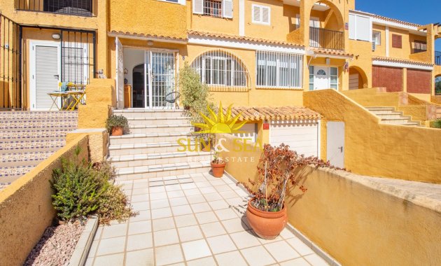 Villa / Semi detached - Resale - Cabo Roig - Cabo Roig