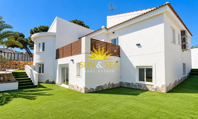 Villa - Wiederverkauf - Torrevieja - 