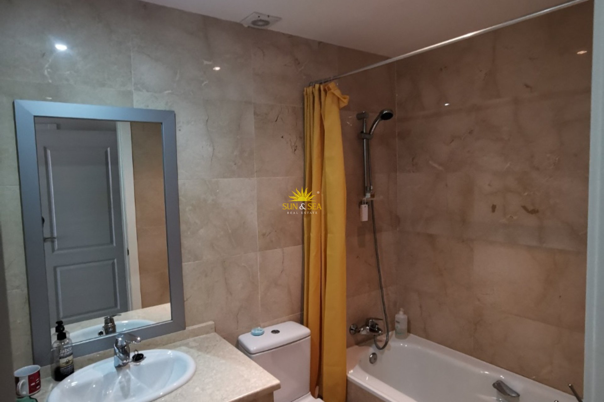 Wiederverkauf - Ground Floor -  - Roda Golf