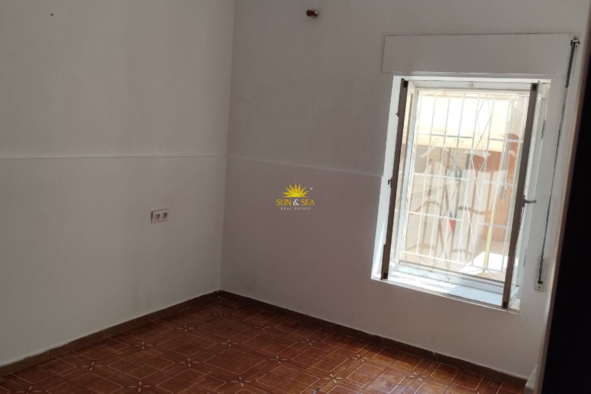 Wiederverkauf - Ground Floor - 