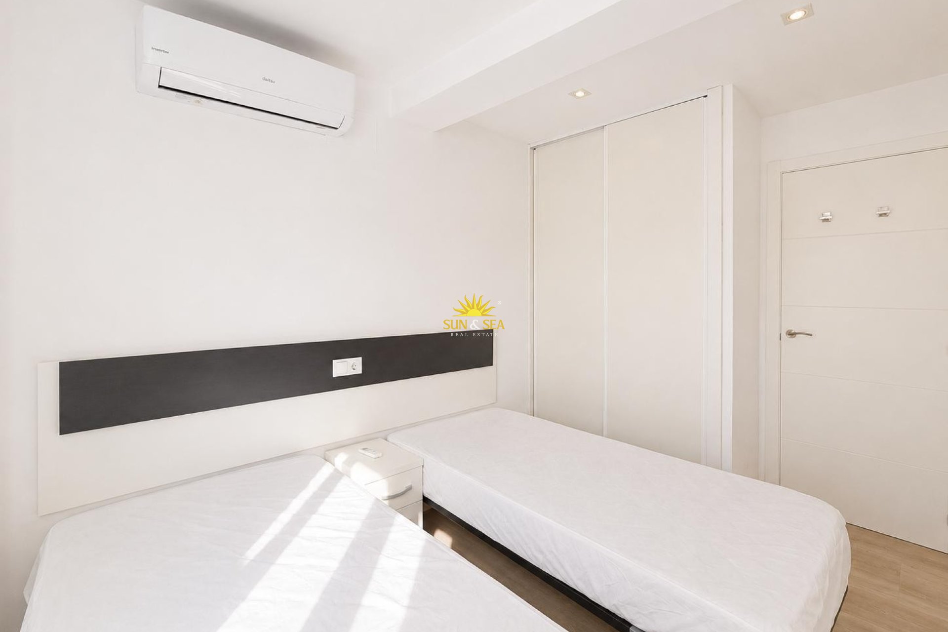 Wiederverkauf - Townhouse - Orihuela Costa - La Regia