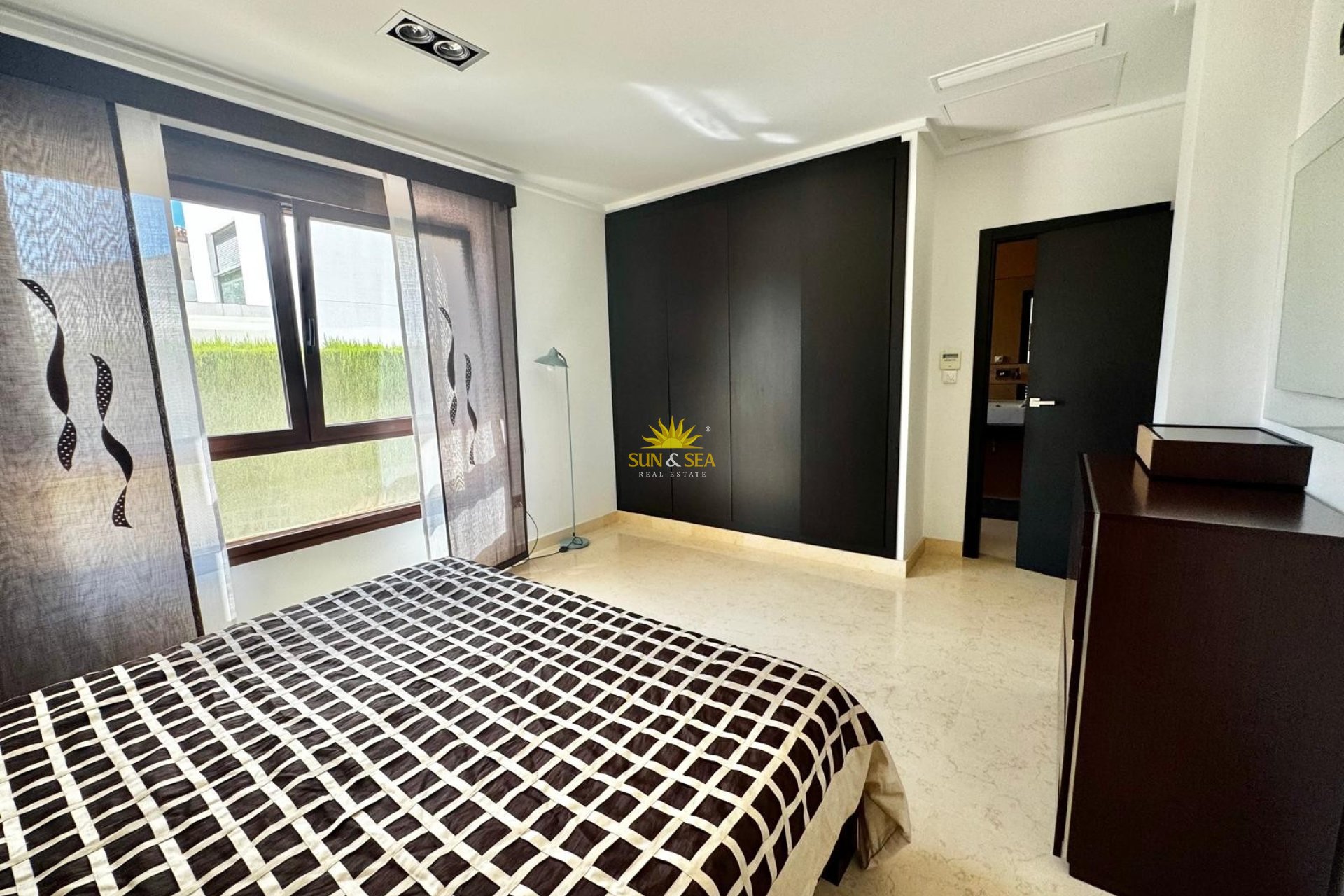 Wiederverkauf - Villa / Doppelhaushälfte - Orihuela Costa - Cabo Roig