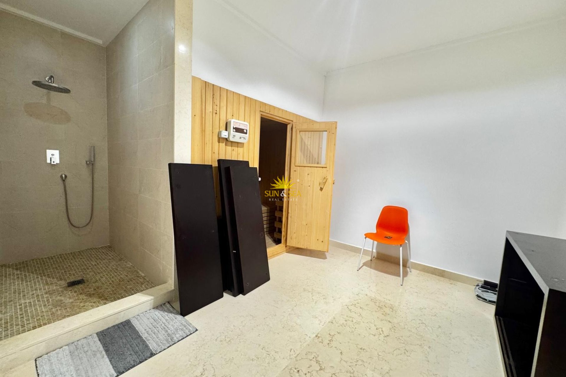 Wiederverkauf - Villa / Doppelhaushälfte - Orihuela Costa - Cabo Roig