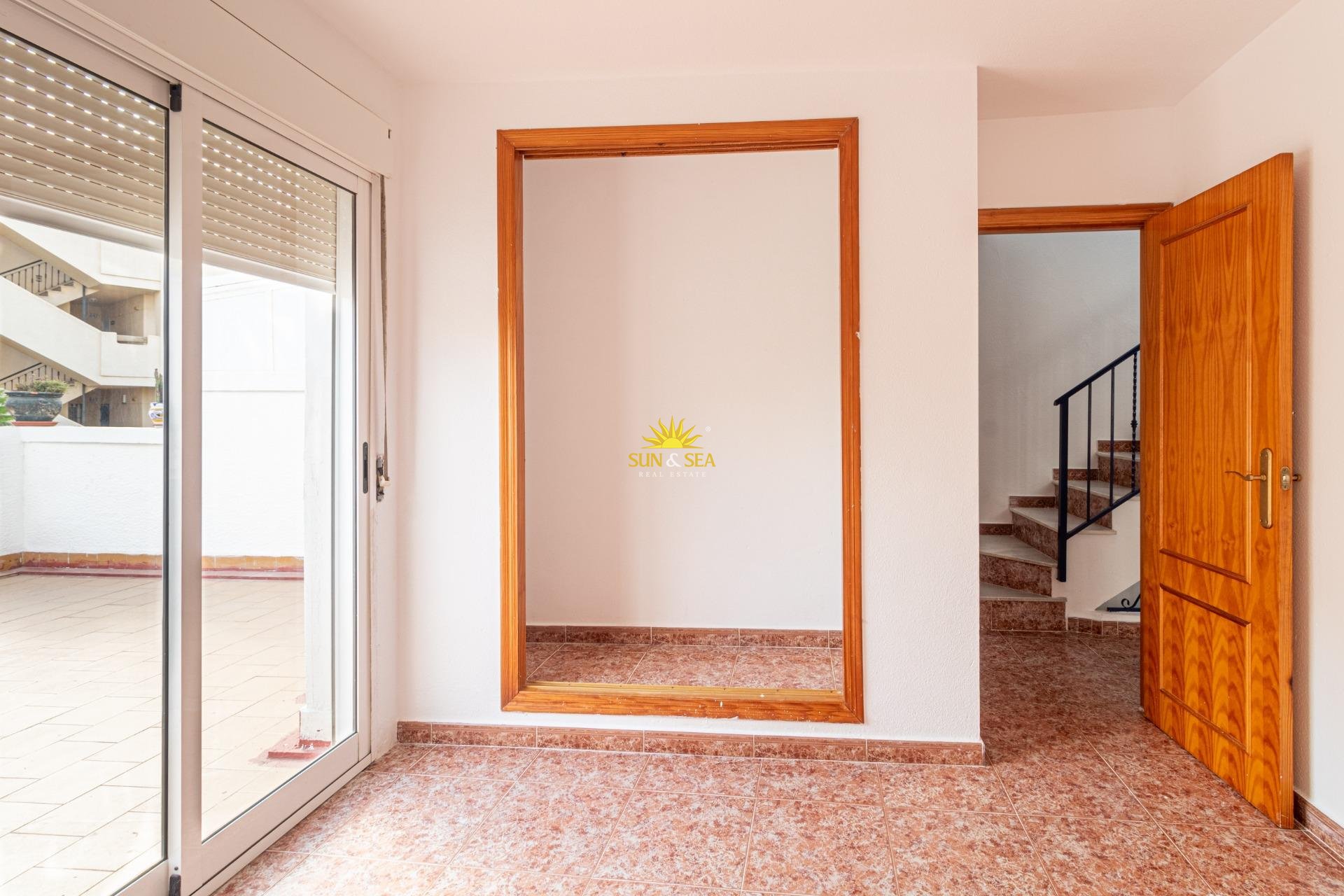 Wiederverkauf - Villa / Doppelhaushälfte - Orihuela Costa - La Florida