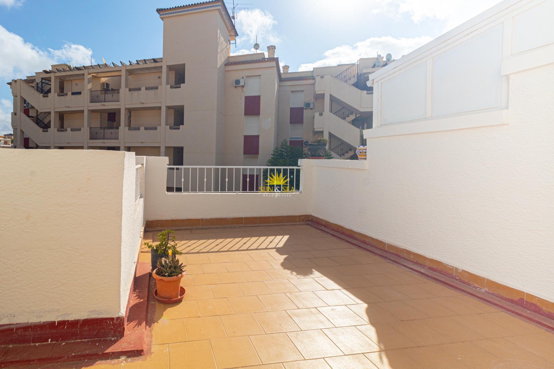 Wiederverkauf - Villa / Doppelhaushälfte - Orihuela Costa - La Florida