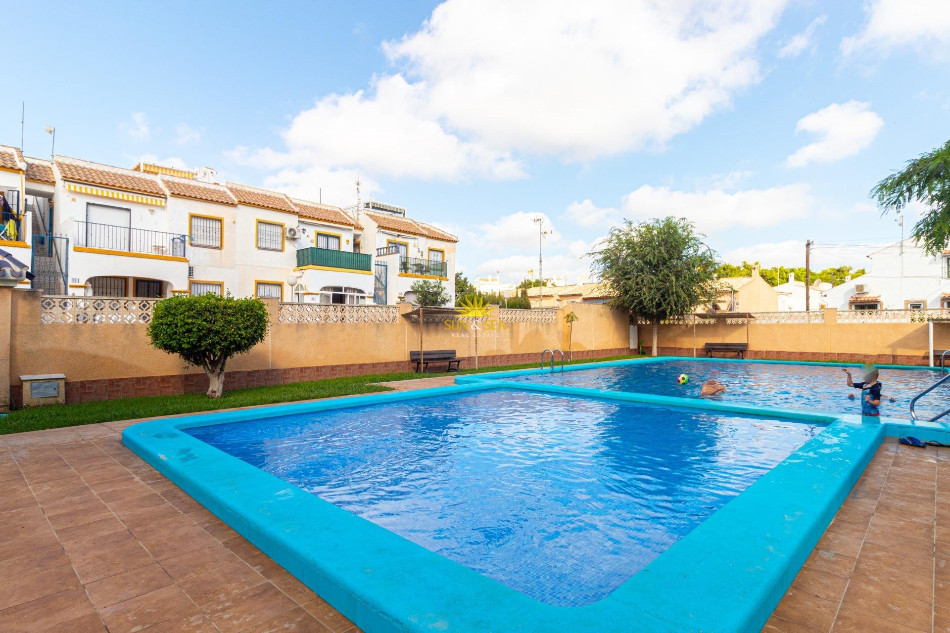 Wiederverkauf - Villa / Doppelhaushälfte - Orihuela Costa - La Florida