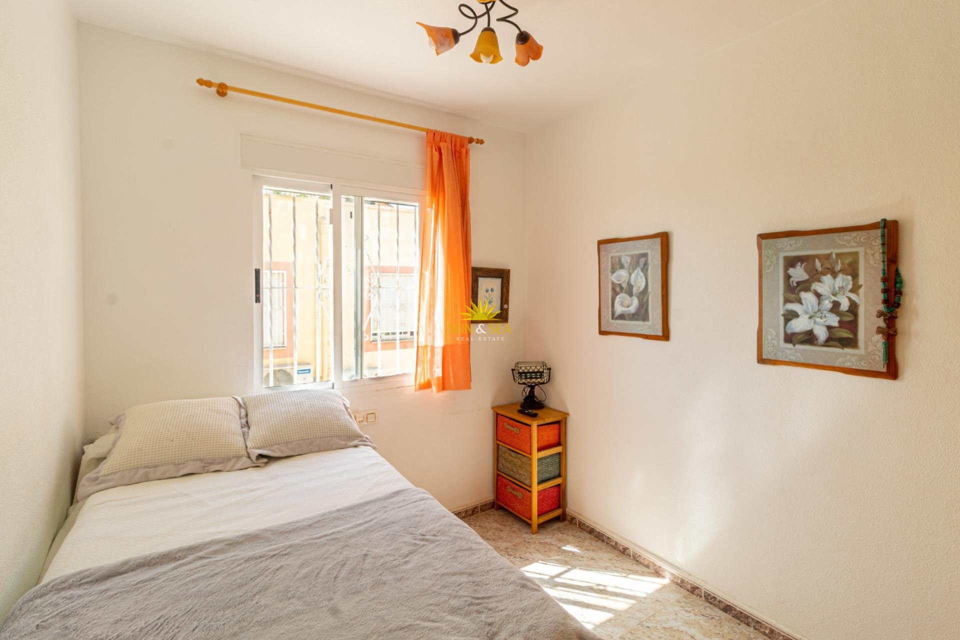 Wiederverkauf - Villa / Doppelhaushälfte - Orihuela Costa - La Regia