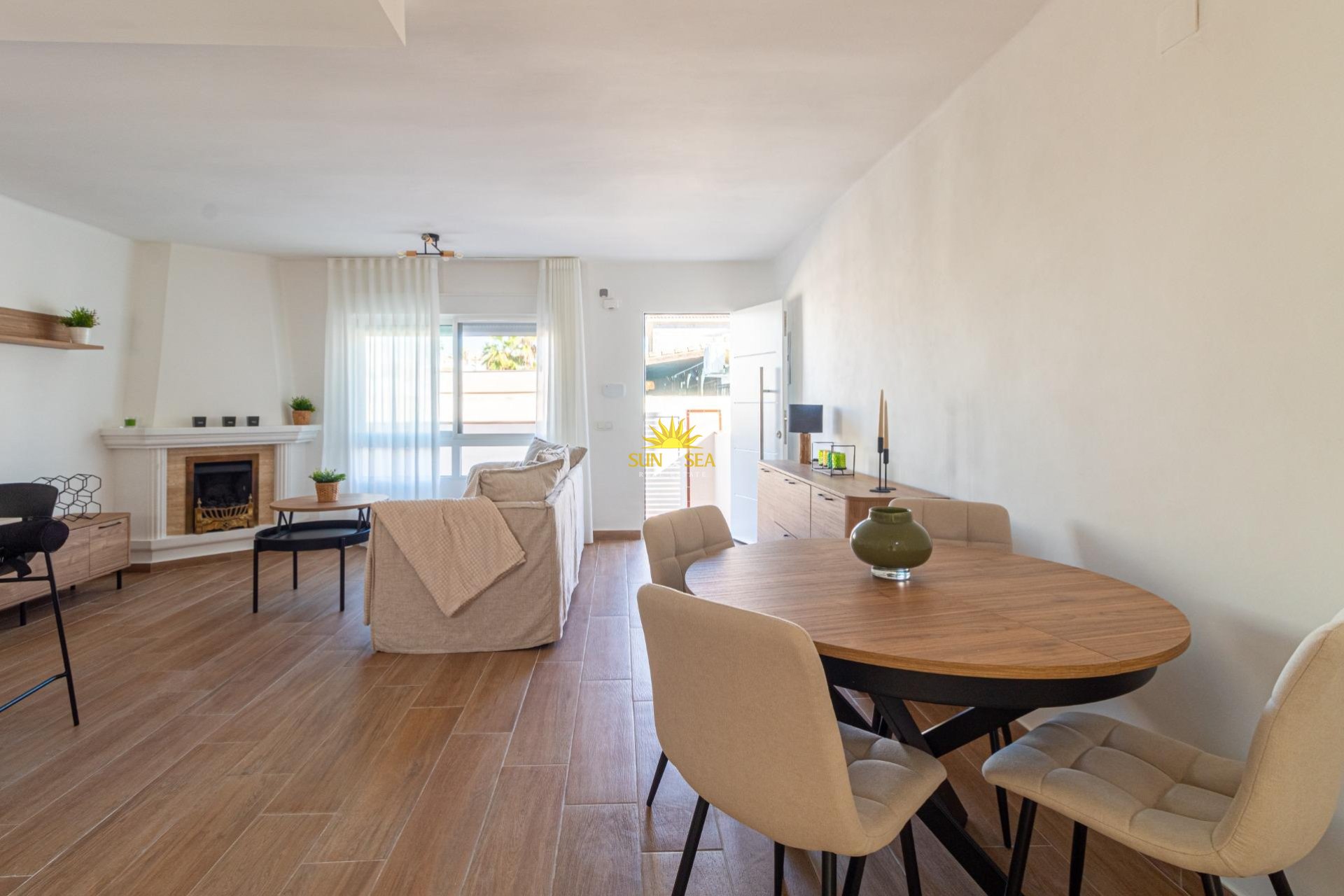 Wiederverkauf - Villa / Doppelhaushälfte - Torrevieja - Los Frutales