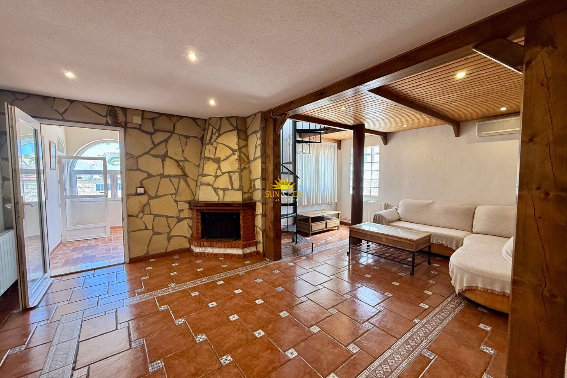 Wiederverkauf - Villa - Orihuela Costa - La Florida