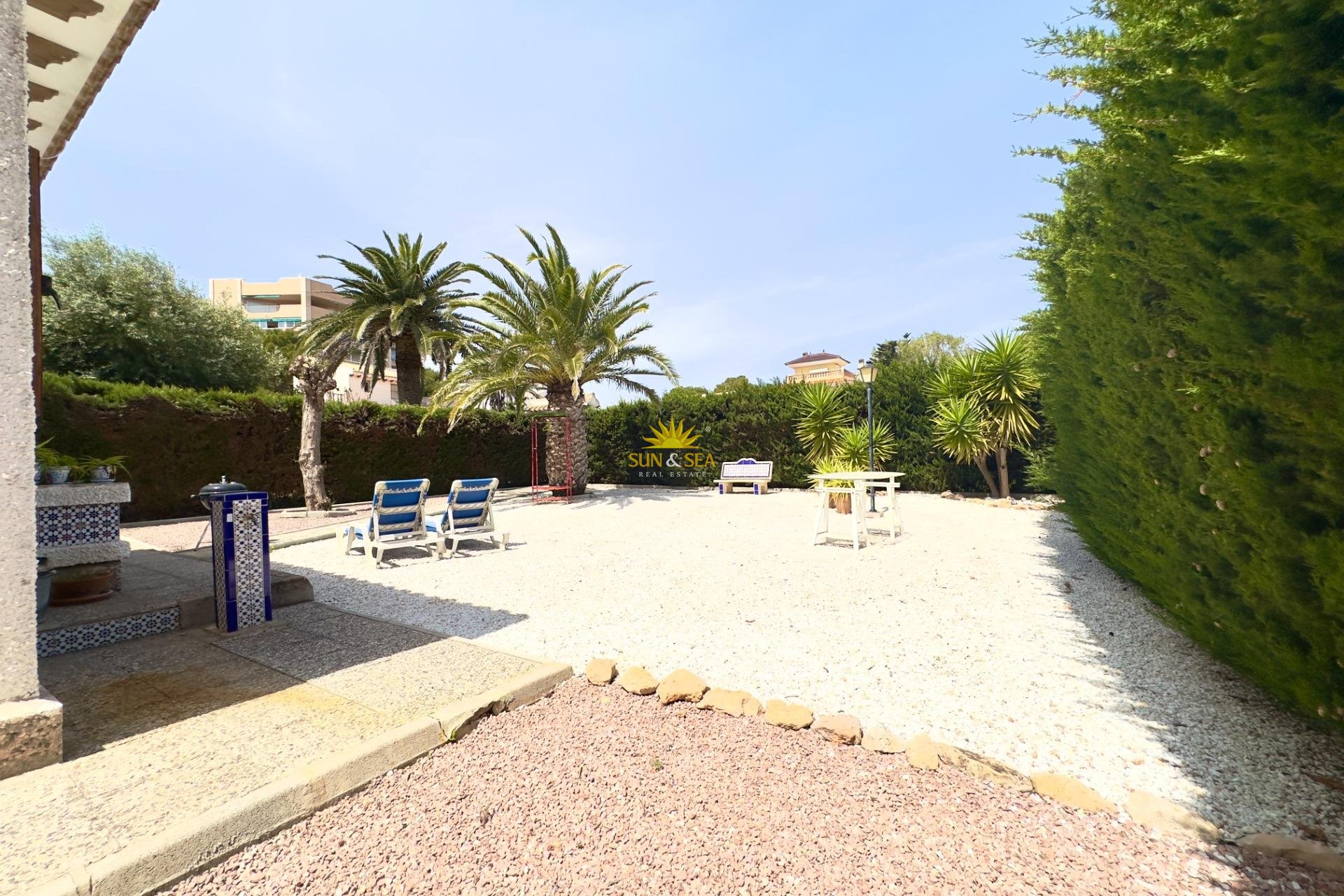 Wiederverkauf - Villa - Orihuela Costa - La Zenia