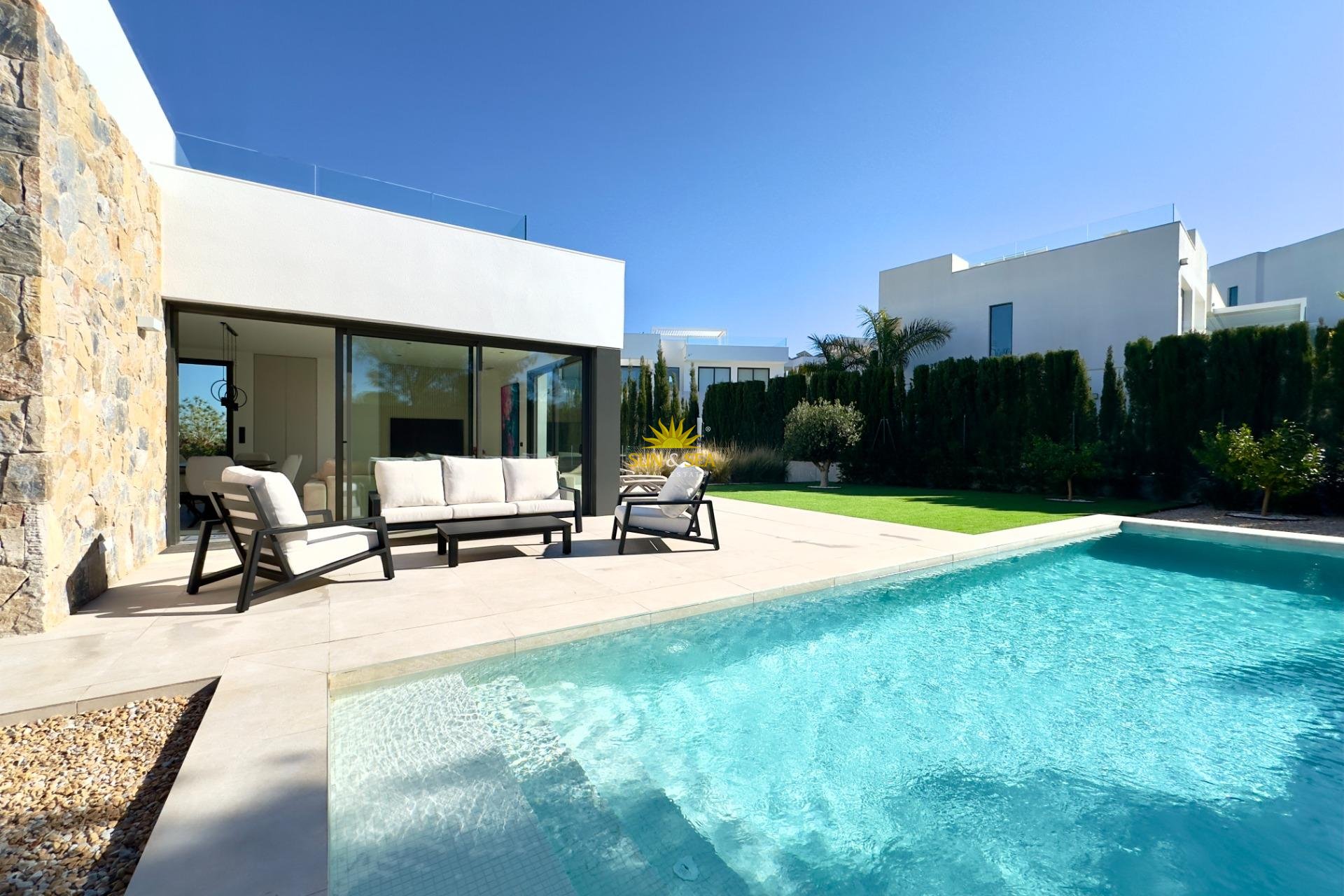 Wiederverkauf - Villa - Orihuela - Las Colinas Golf