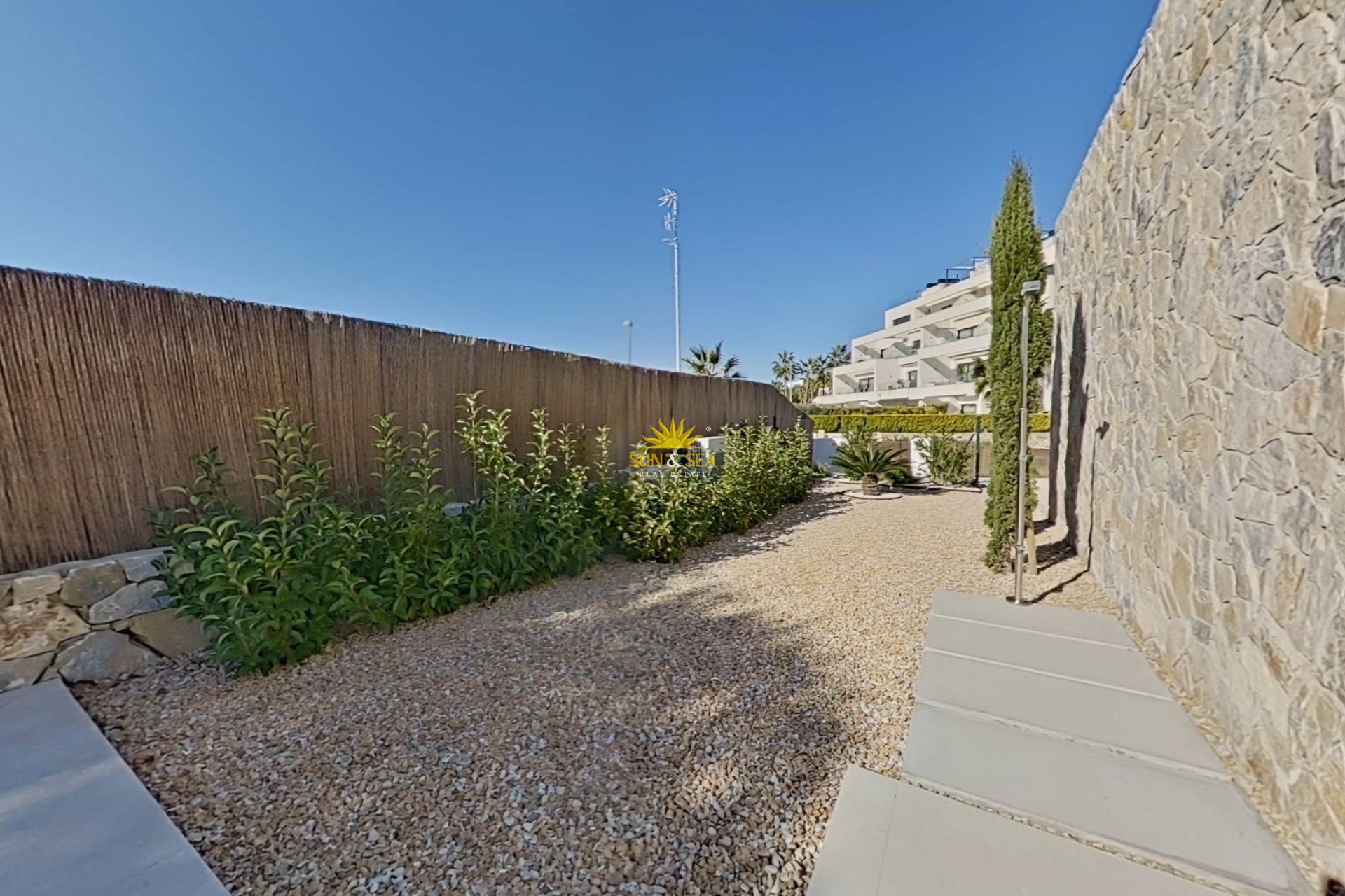 Wiederverkauf - Villa - Orihuela - Las Colinas Golf