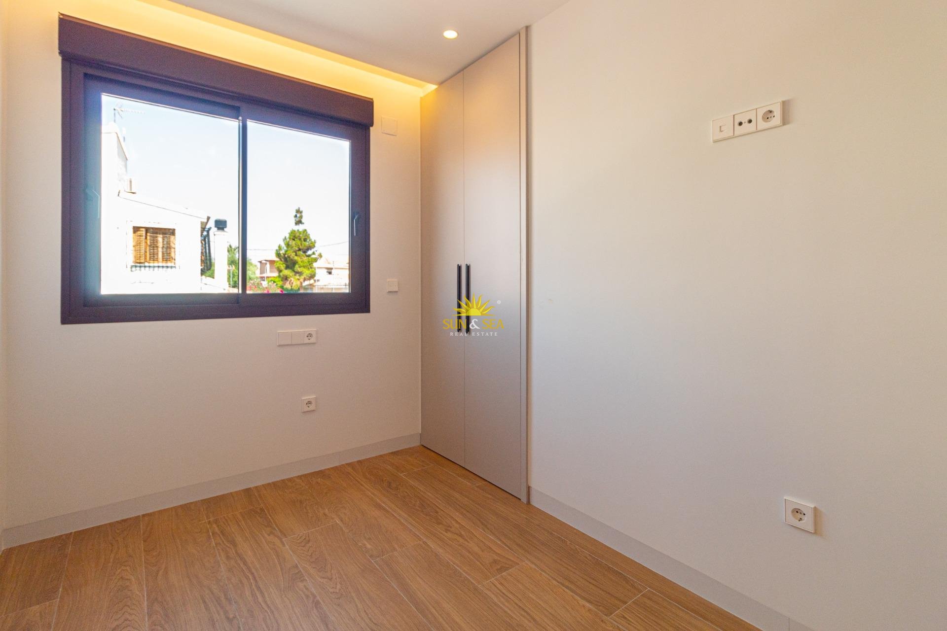 Wiederverkauf - Villa - Santiago de la ribera - Playa de santiago de la ribera