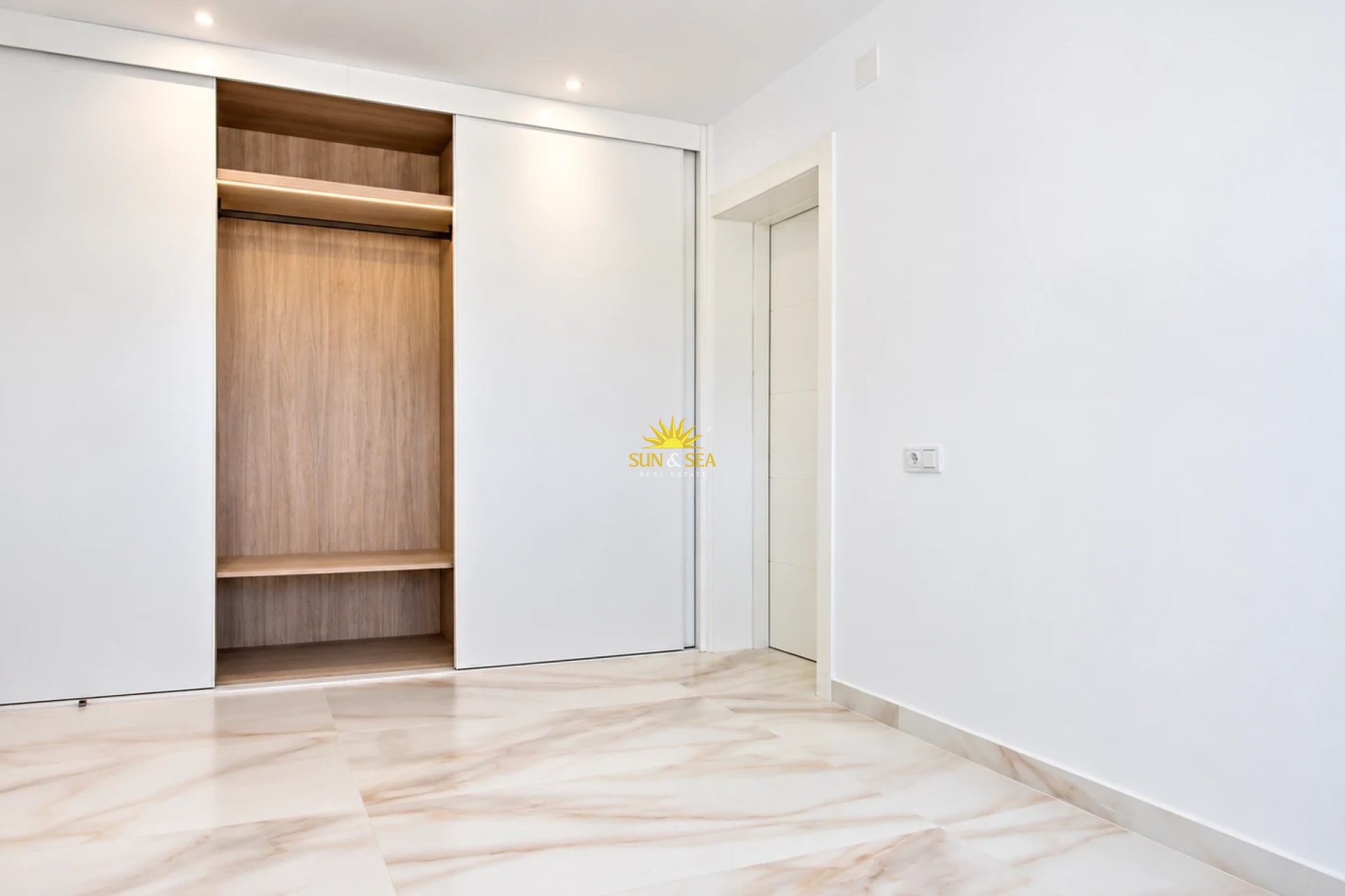 Wiederverkauf - Villa - Torrevieja - 