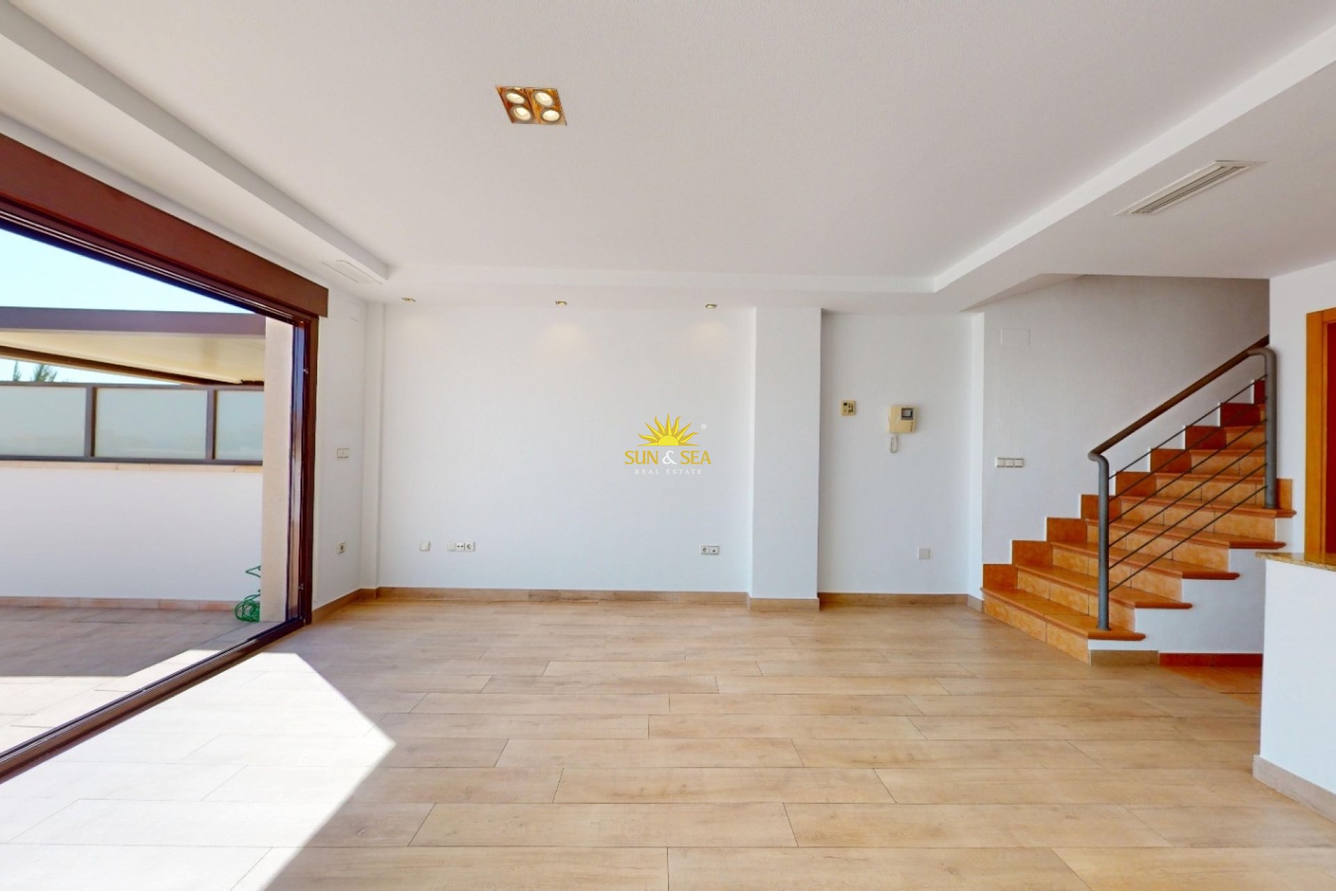 Wiederverkauf - Wohnung - Arenales del Sol