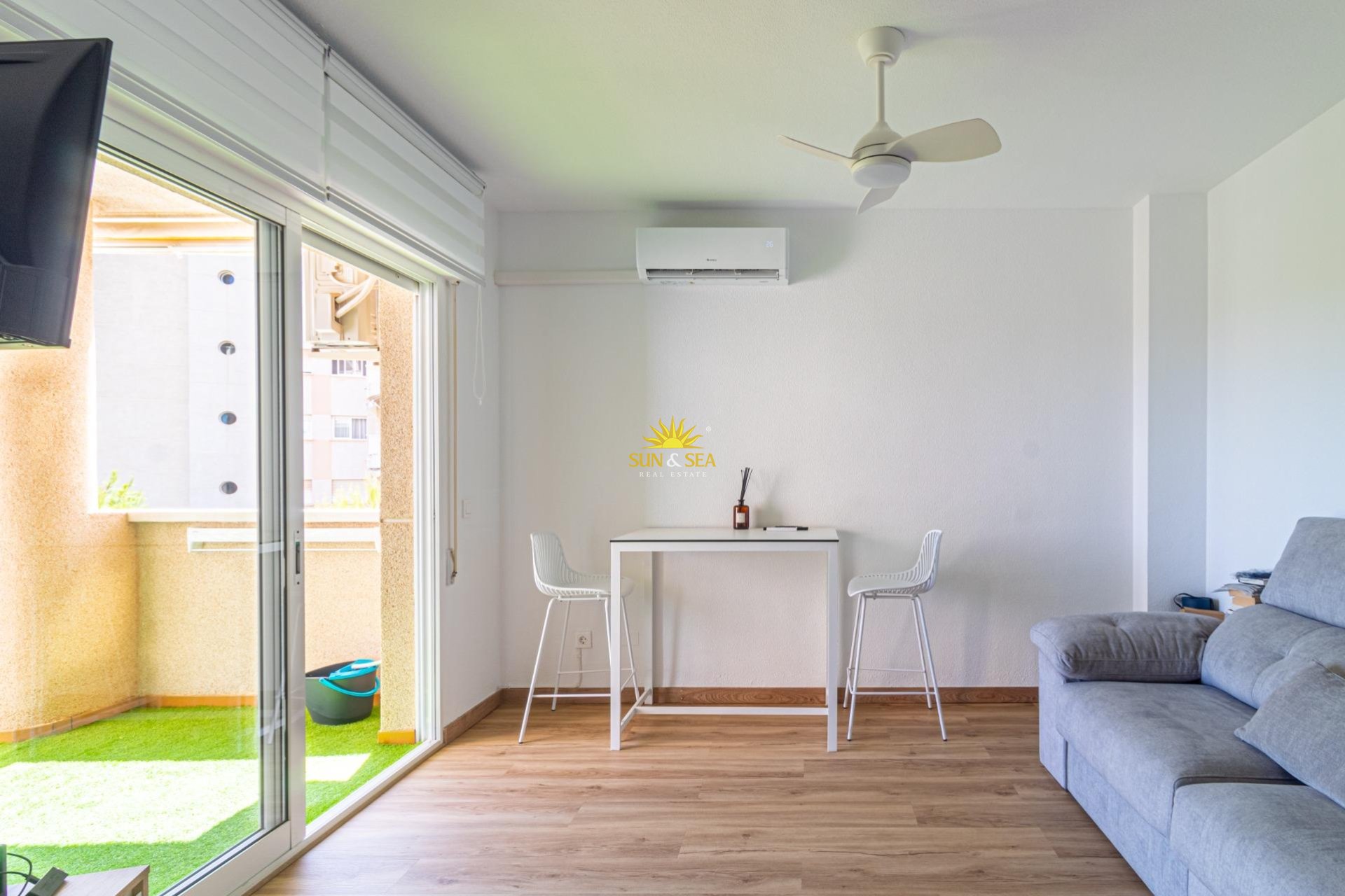 Wiederverkauf - Wohnung - Orihuela Costa - Campoamor